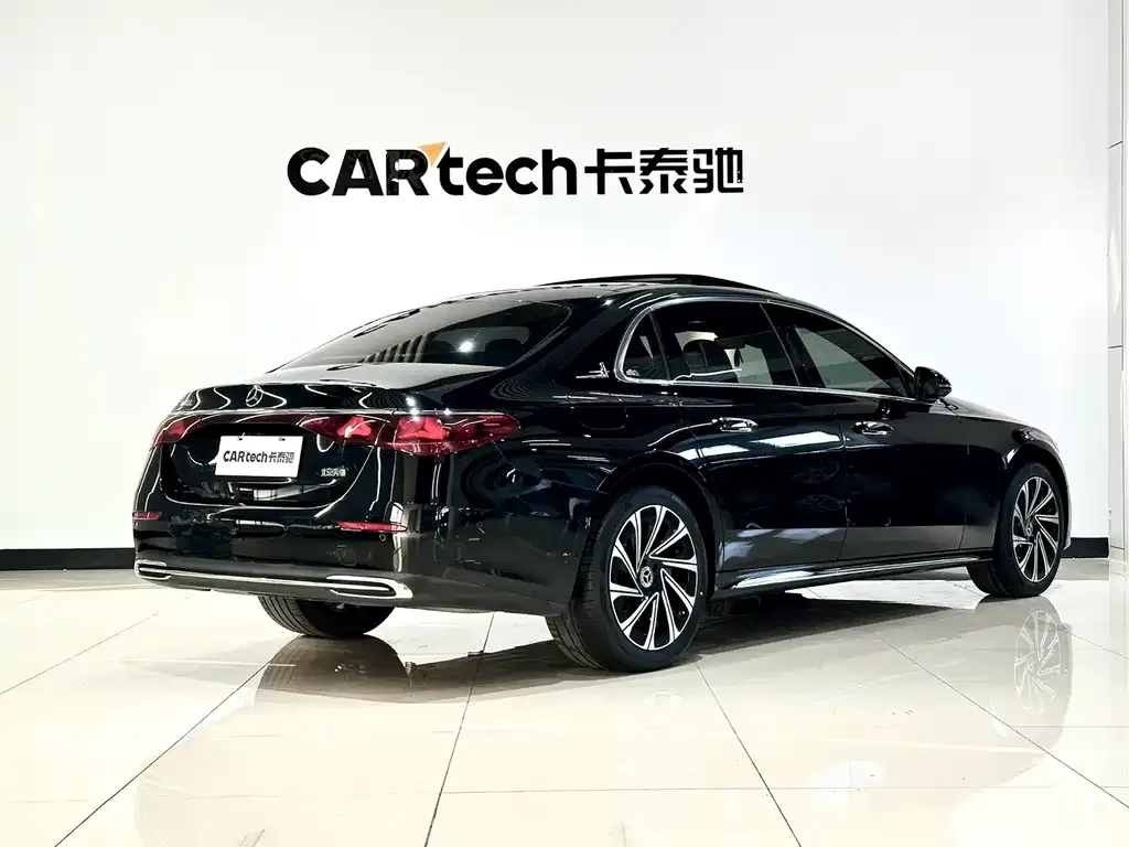 Mercedes-Benz E-Class 2024 из CN, фото 8