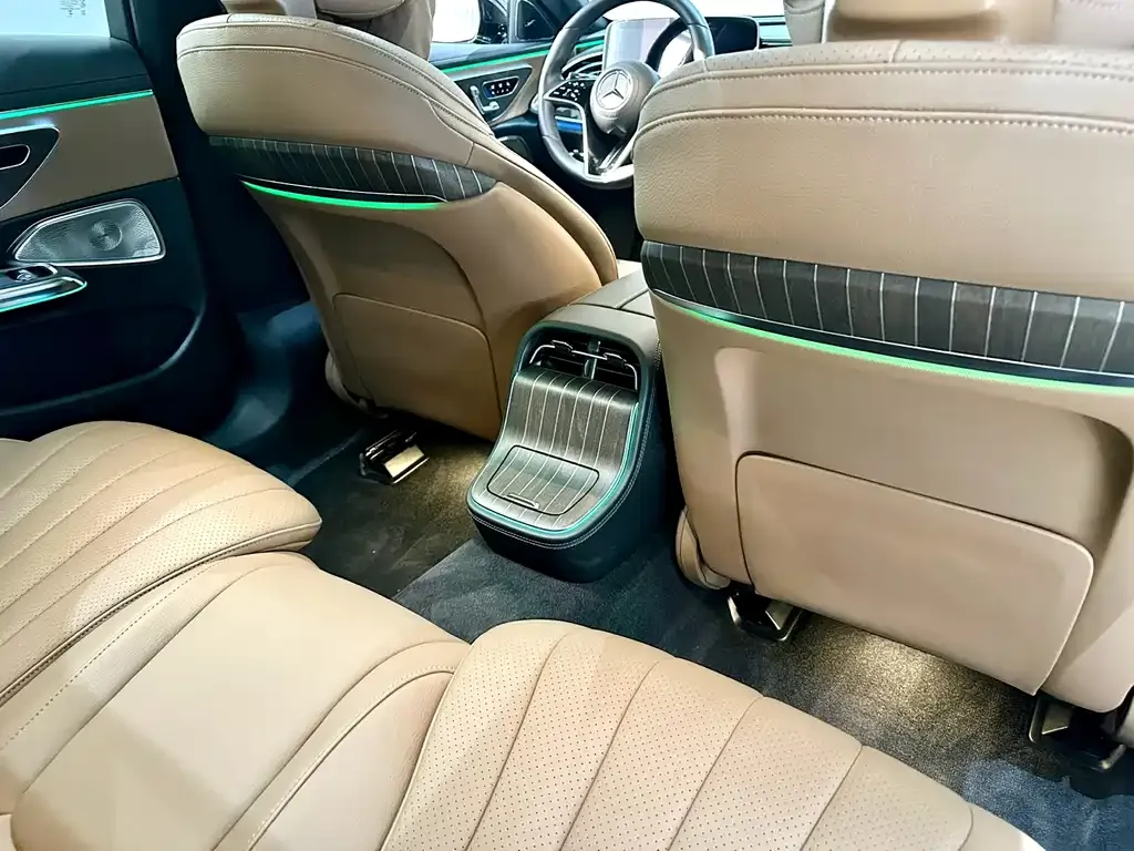 Mercedes-Benz E-Class 2024 из CN, фото 7