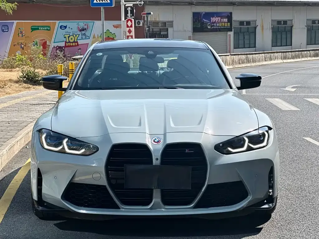 BMW M3 — фото 1