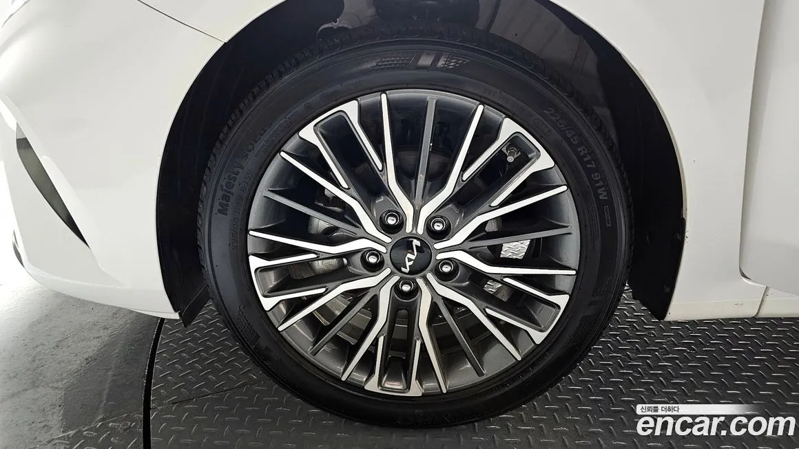 Kia K3 2024 из KR, фото 2