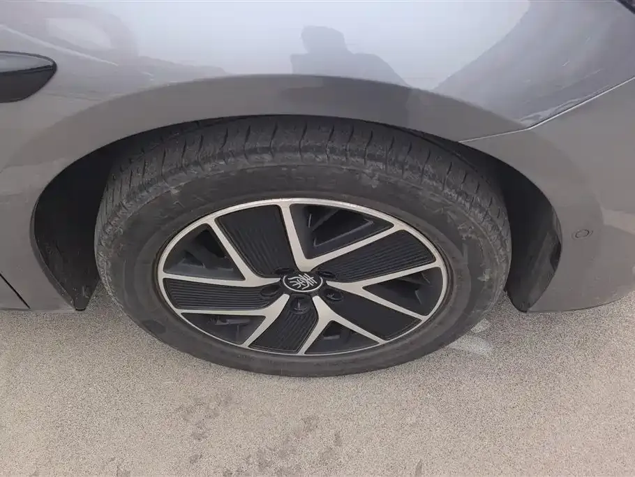 BYD Qin PLUS — фото 10