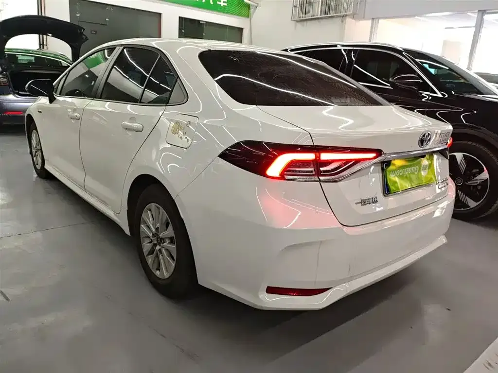 Toyota Corolla 2024 из CN, фото 10