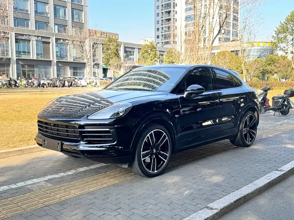 Porsche Cayenne 2023 из CN, фото 1