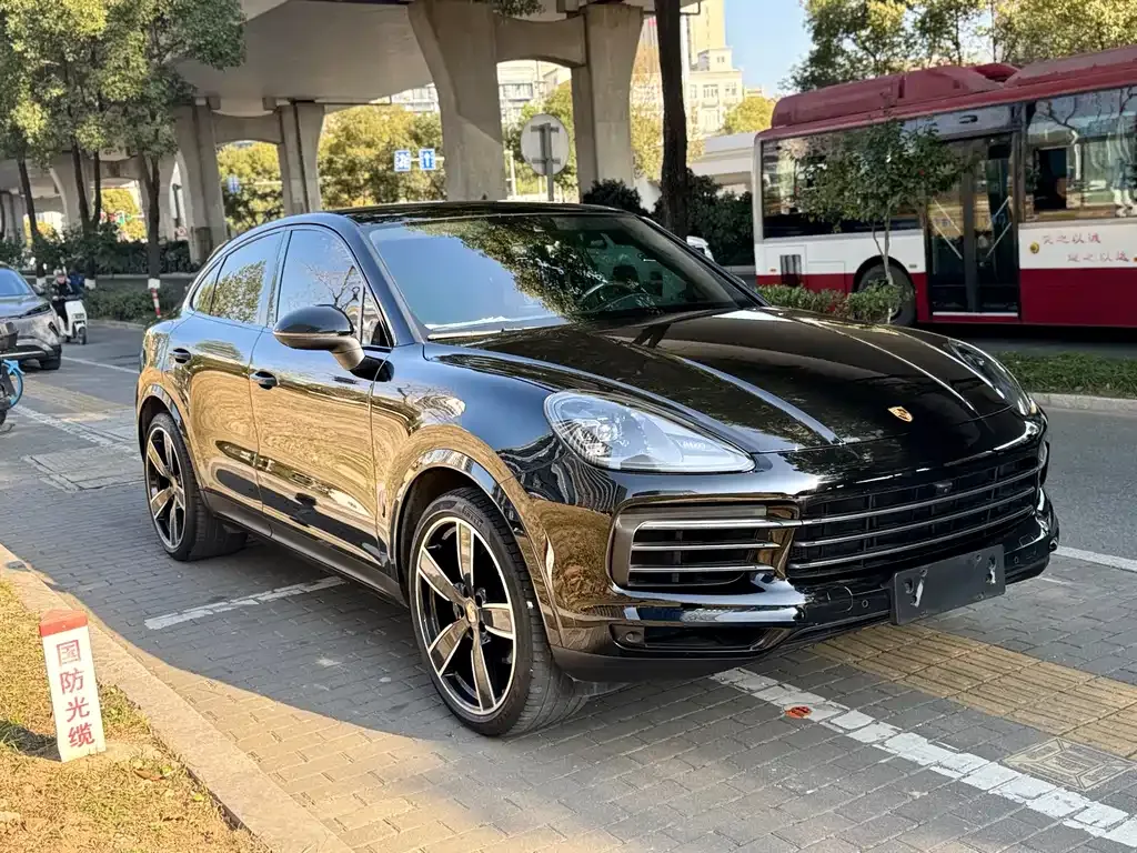 Porsche Cayenne 2023 из CN, фото 5