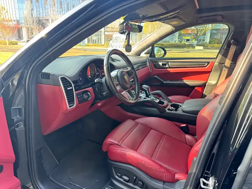 Porsche Cayenne 2023 из CN, фото 6