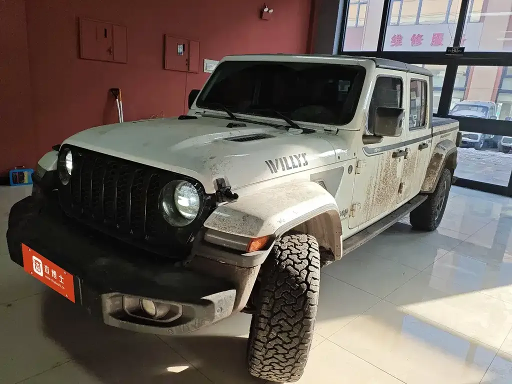 Jeep Gladiator 2023 из CN, фото 1