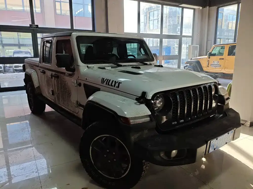 Jeep Gladiator 2023 из CN, фото 5