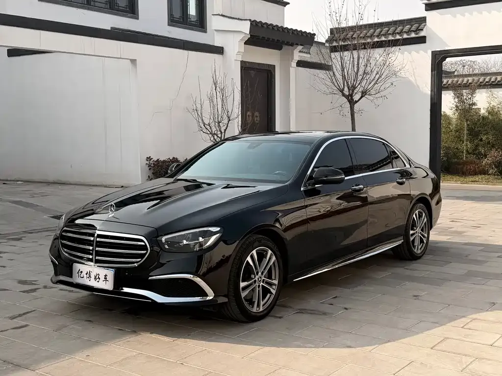 Mercedes-Benz E-Class 2022 из CN, фото 1