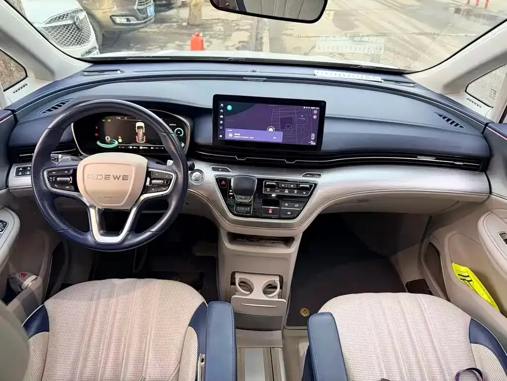 Roewe iMAX8 — фото 9