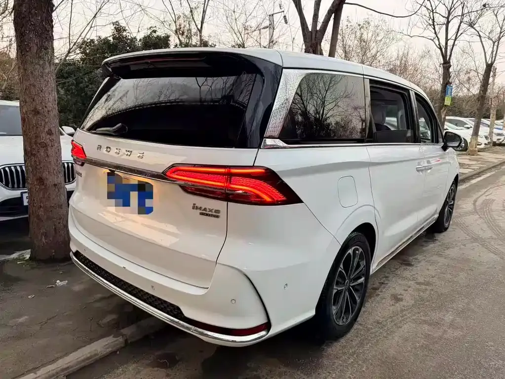 Roewe iMAX8 — фото 2