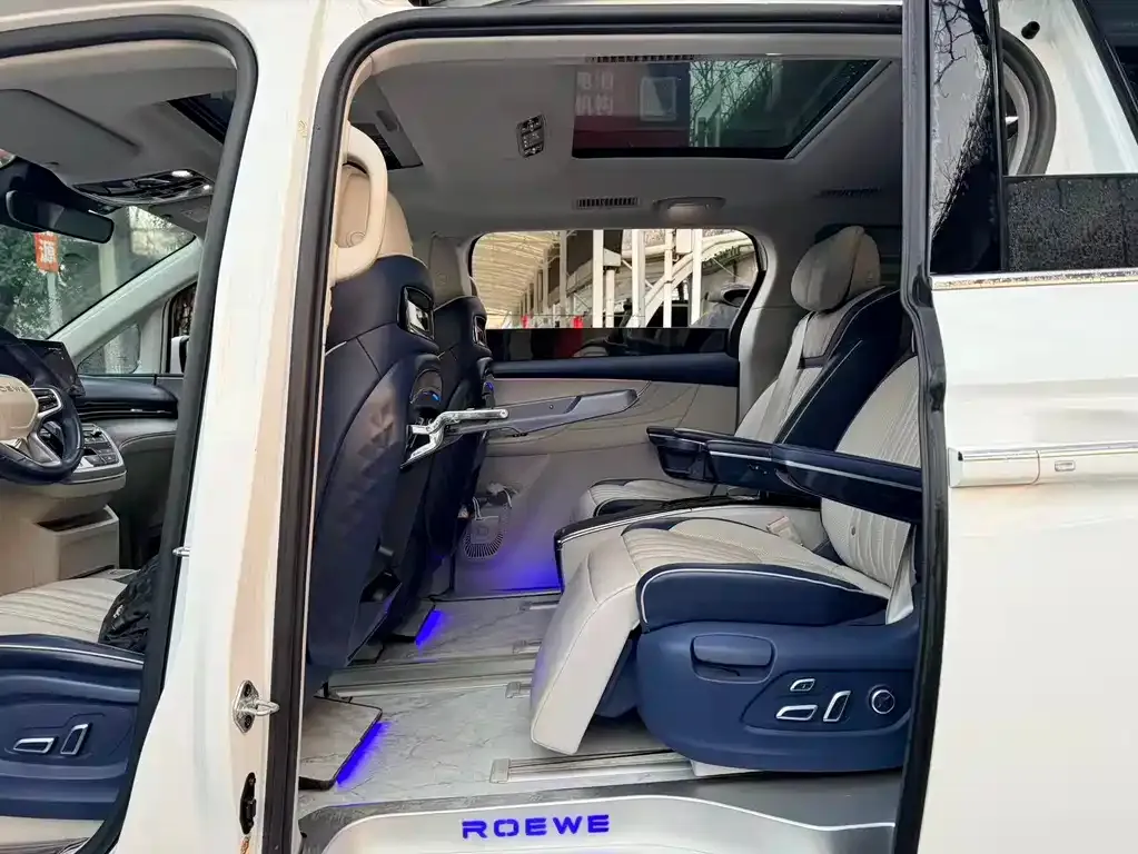 Roewe iMAX8 — фото 4