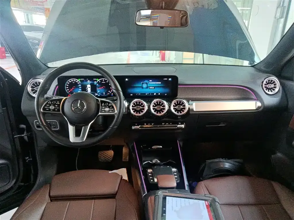 Mercedes-Benz GLB 2023 из CN, фото 2