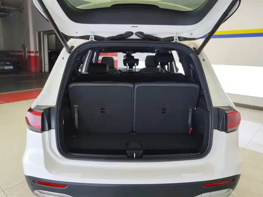 Mercedes-Benz GLB 2021 из CN, фото 2