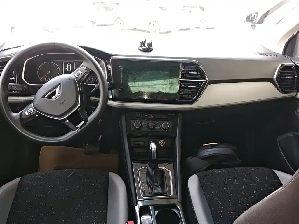 Jetta VS7 2023 из CN, фото 8