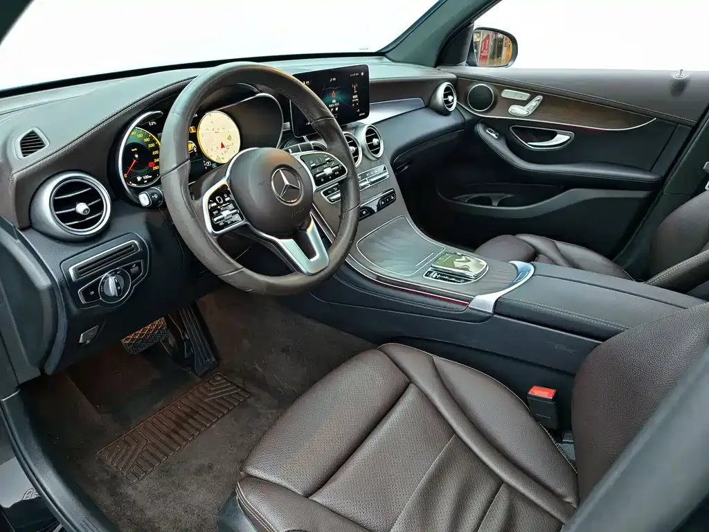 Mercedes-Benz GLC 2021 из CN, фото 9