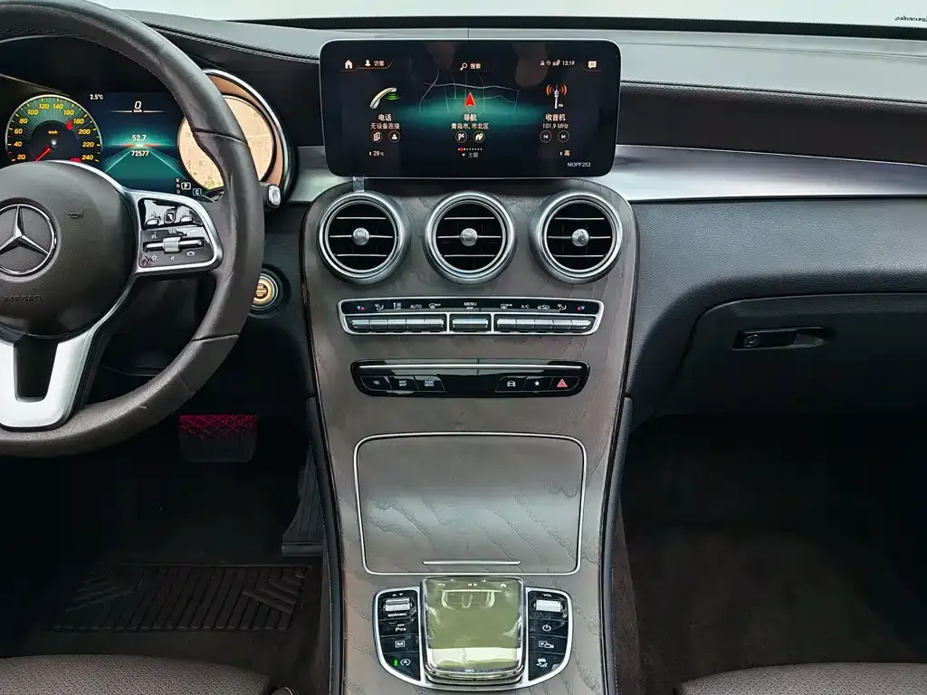 Mercedes-Benz GLC 2021 из CN, фото 8