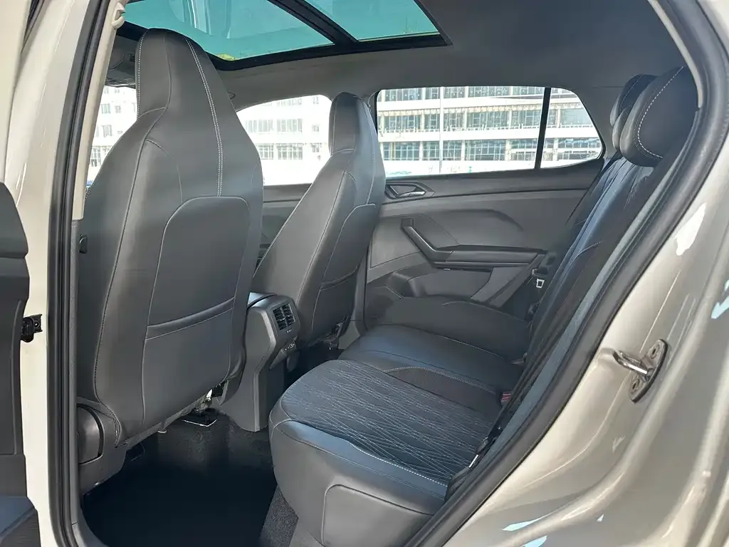 Volkswagen T-Cross 2021 из CN, фото 9