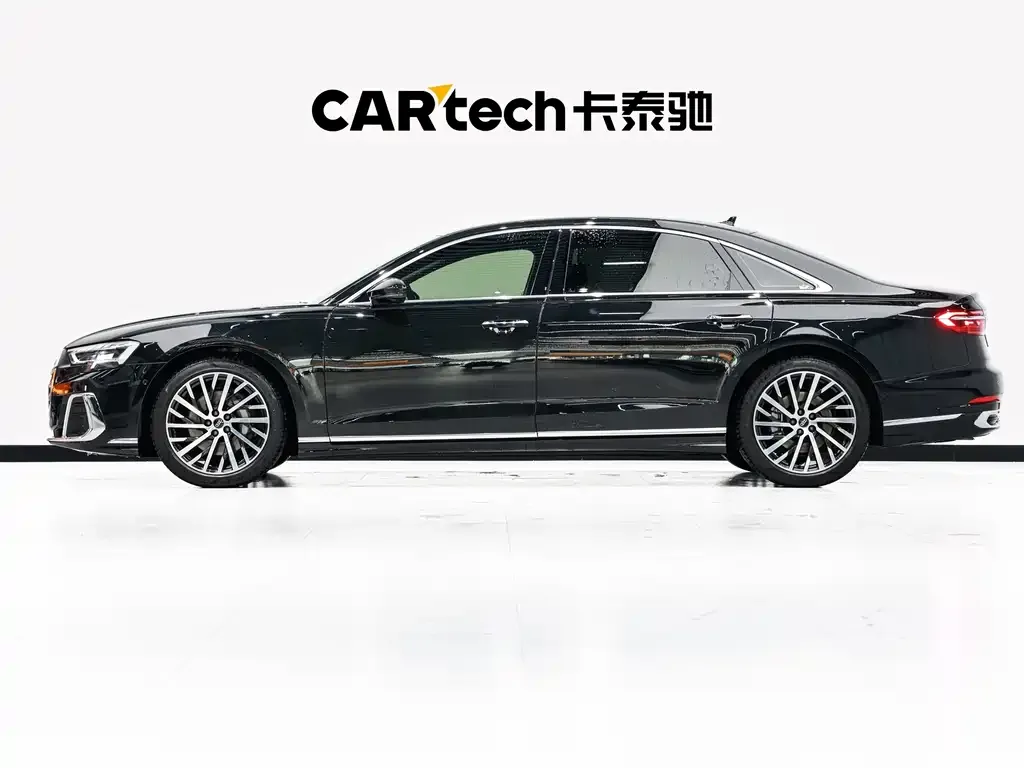 Audi A8 — фото 5
