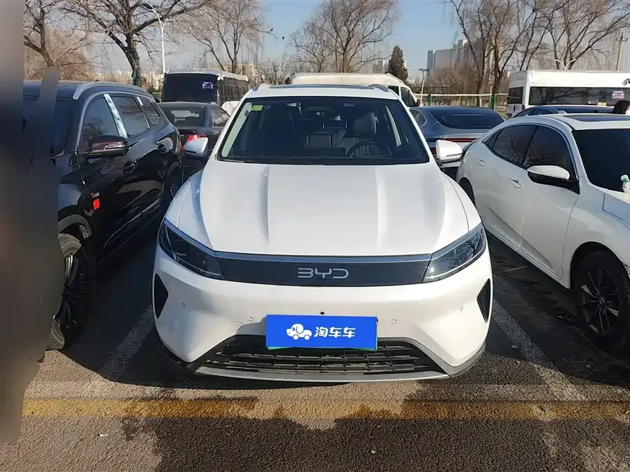 BYD Seal 05 DM-i — фото 10
