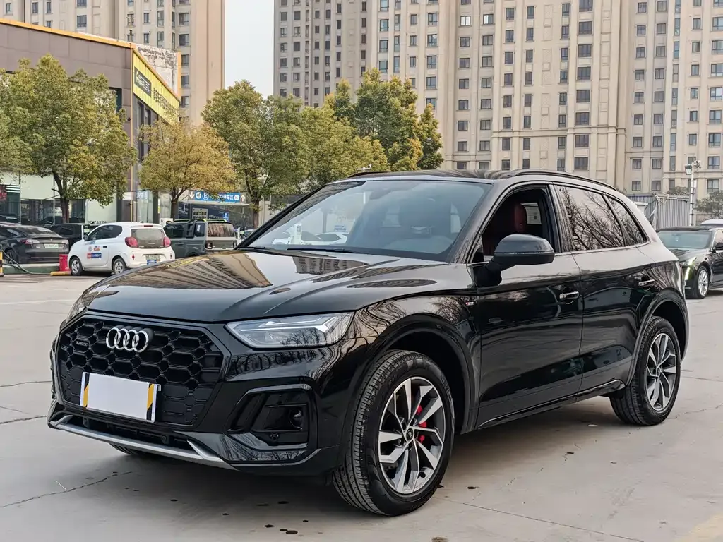 Audi Q5L 2025 из CN, фото 1