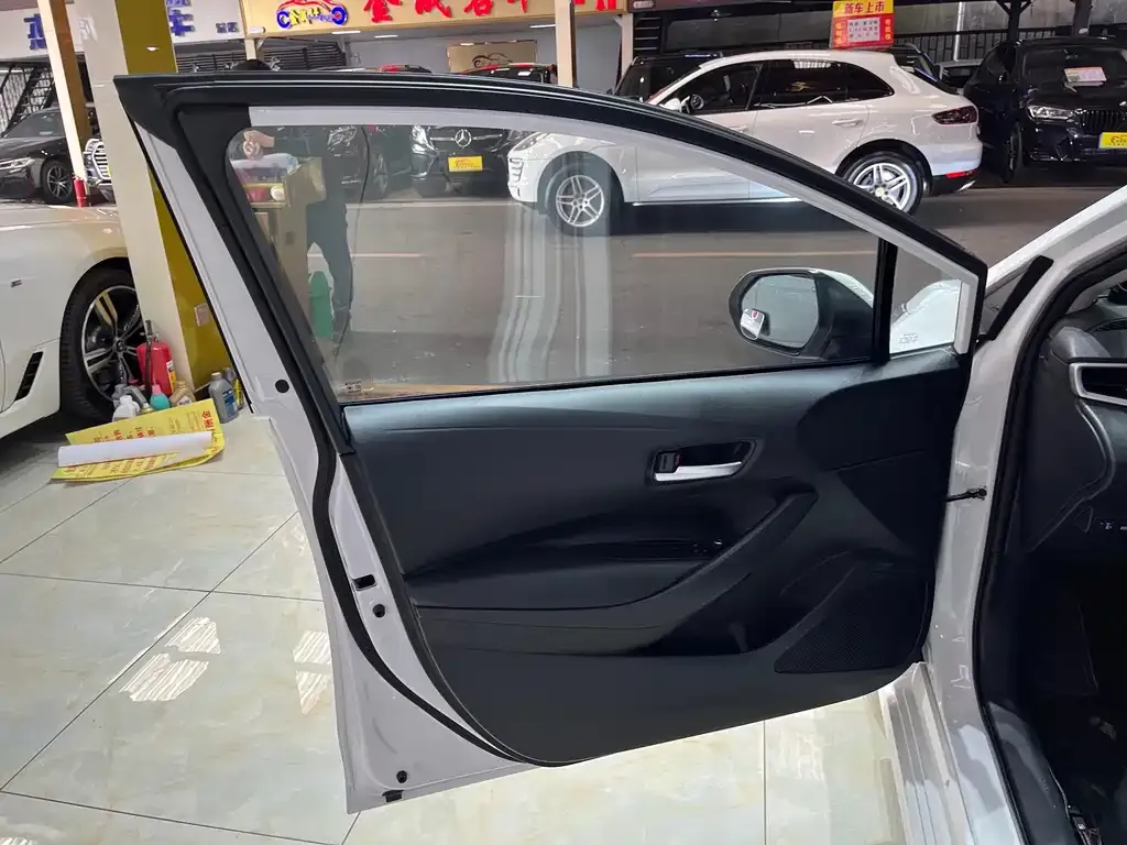 Toyota Corolla 2022 из CN, фото 5