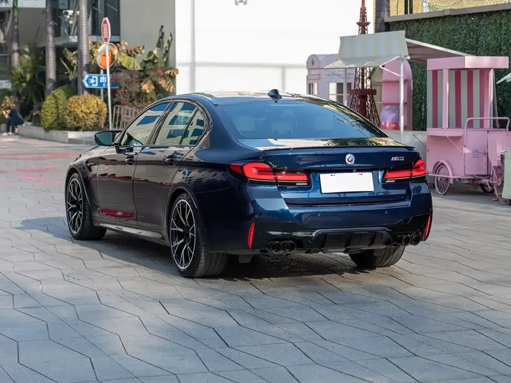 BMW M5 2023 из CN, фото 8