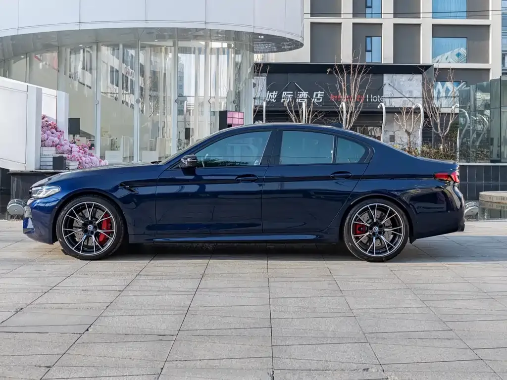 BMW M5 2023 из CN, фото 4