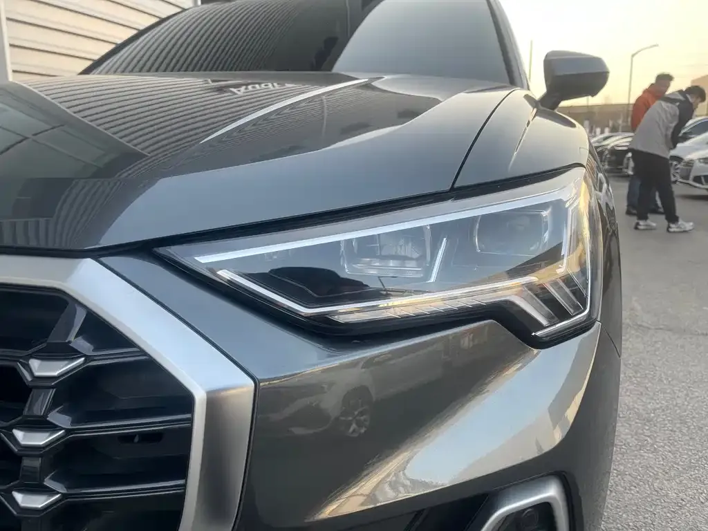 Audi Q3 2021 из CN, фото 5