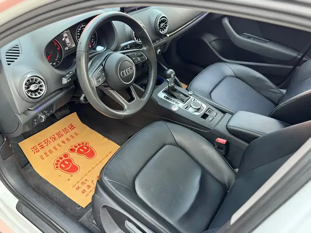 Audi A3 2021 из CN, фото 4