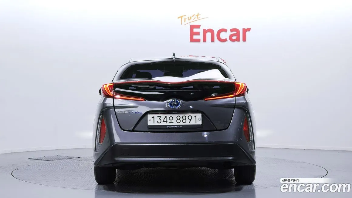 Toyota Prius 2021 из KR, фото 5