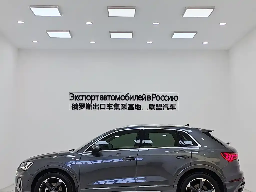 Audi Q3 2022 из CN, фото 3
