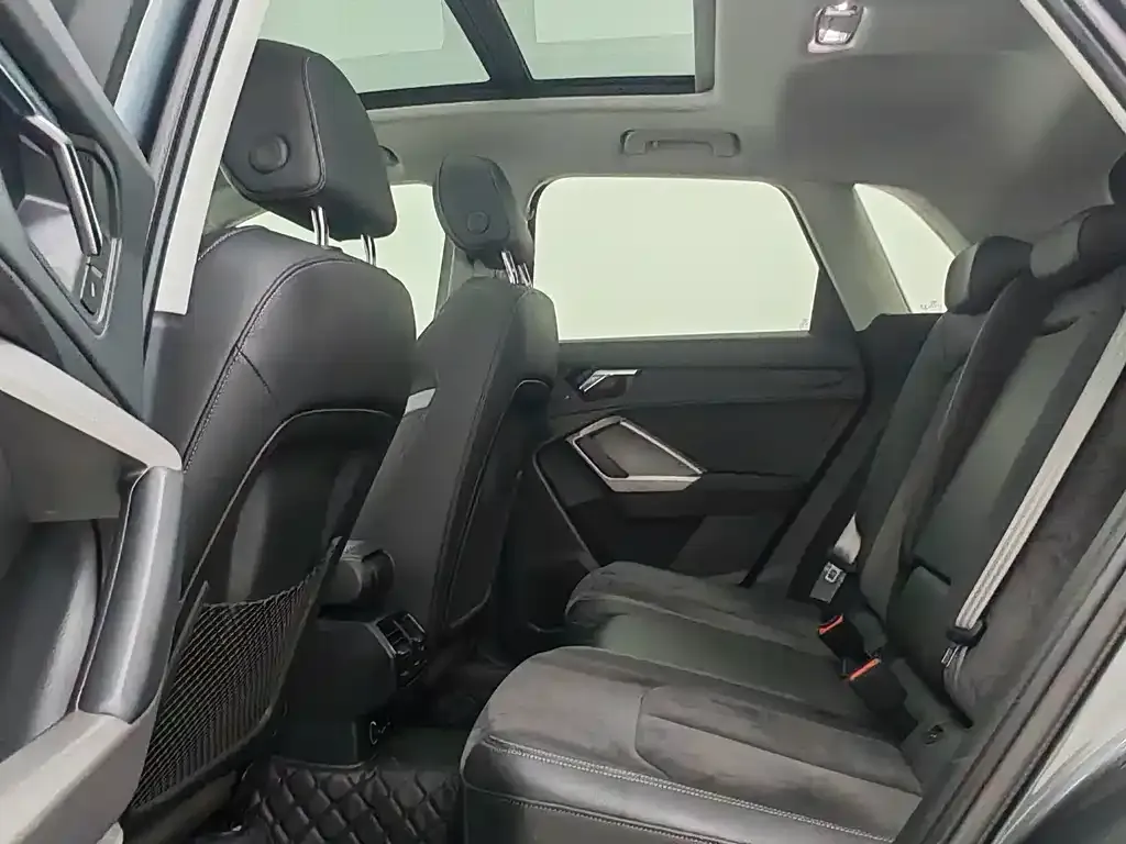 Audi Q3 2022 из CN, фото 8