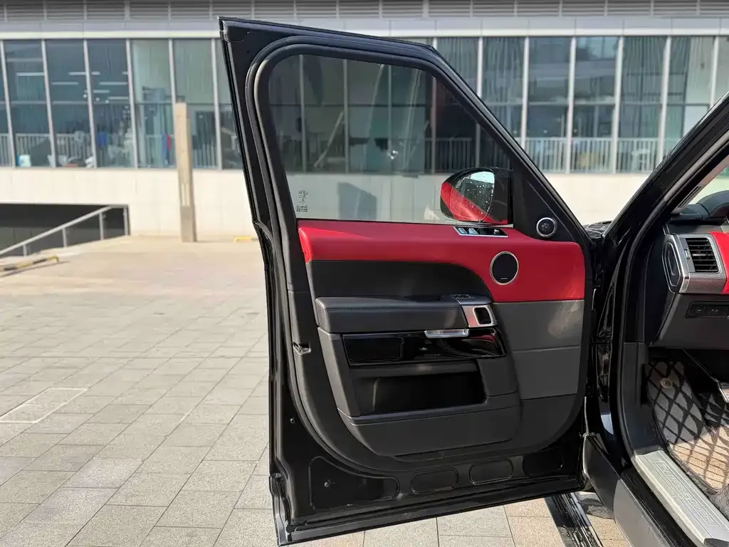 Land Rover Sport 2021 из CN, фото 2