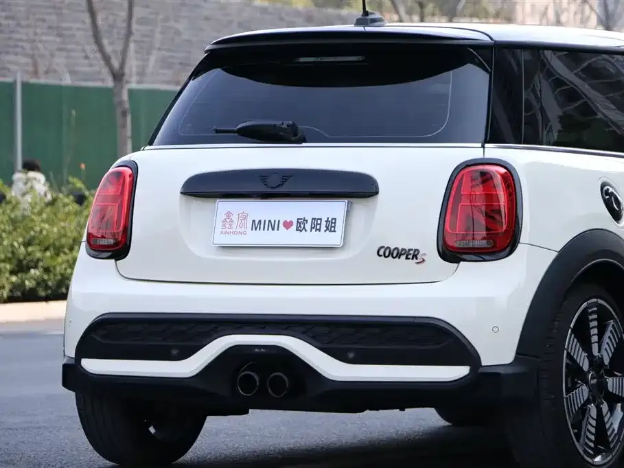 MINI Cooper (3-door) 2023 из CN, фото 5