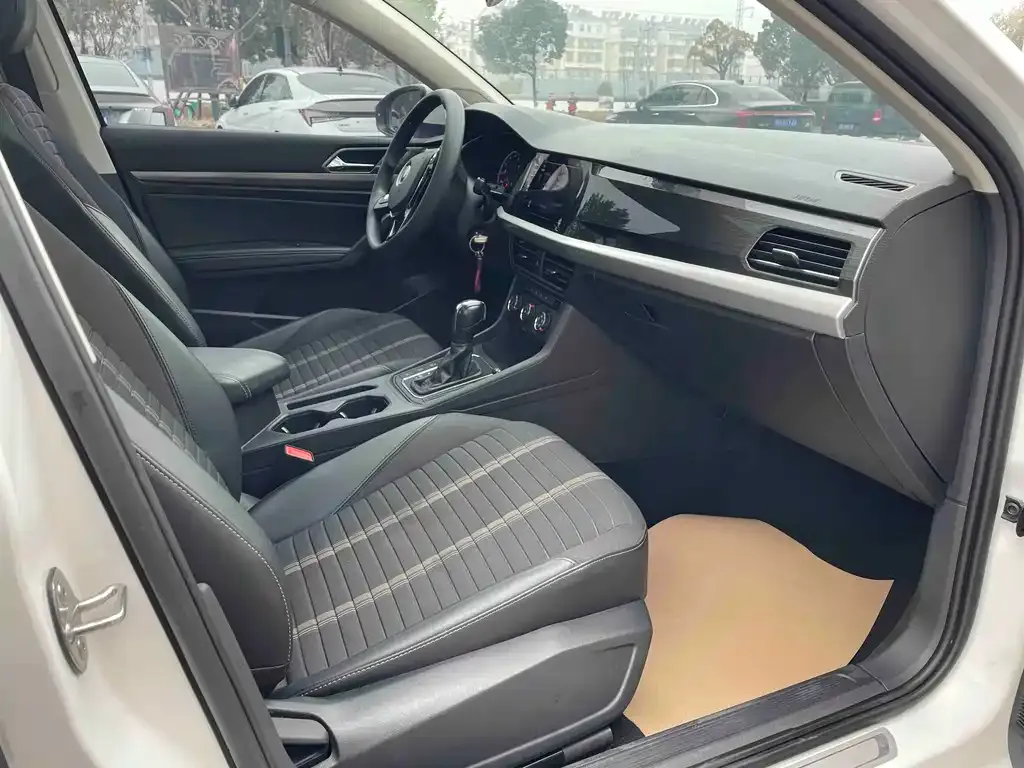 Volkswagen Lavida 2021 из CN, фото 3