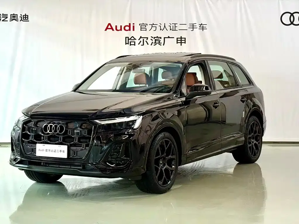Audi Q7 2024 из CN, фото 1