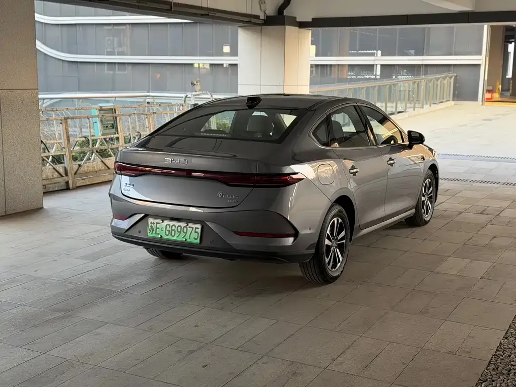 BYD Qin PLUS 2025 из CN, фото 3