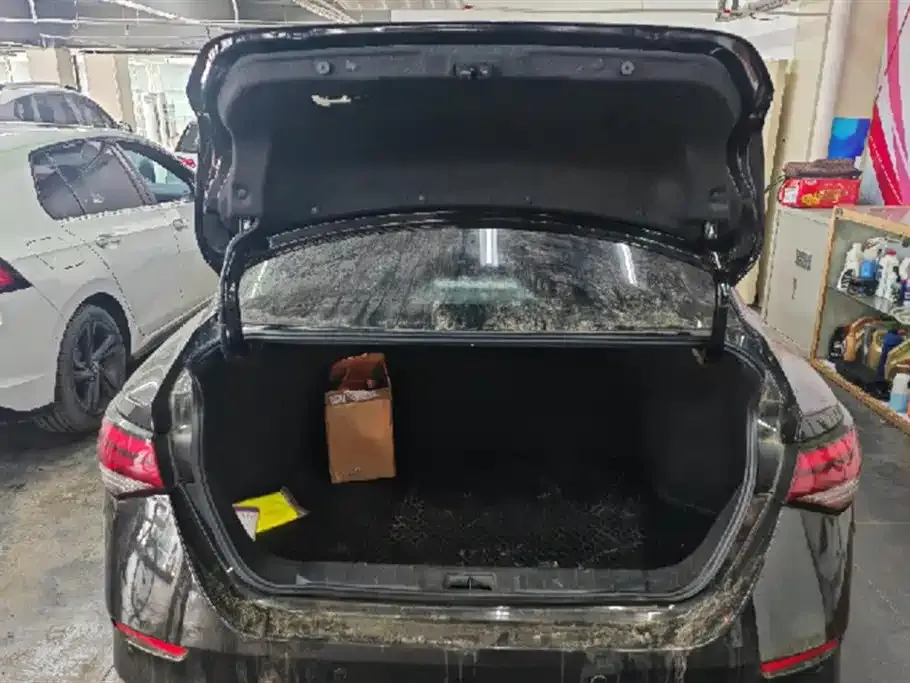 Nissan Sylphy 2022 из CN, фото 6