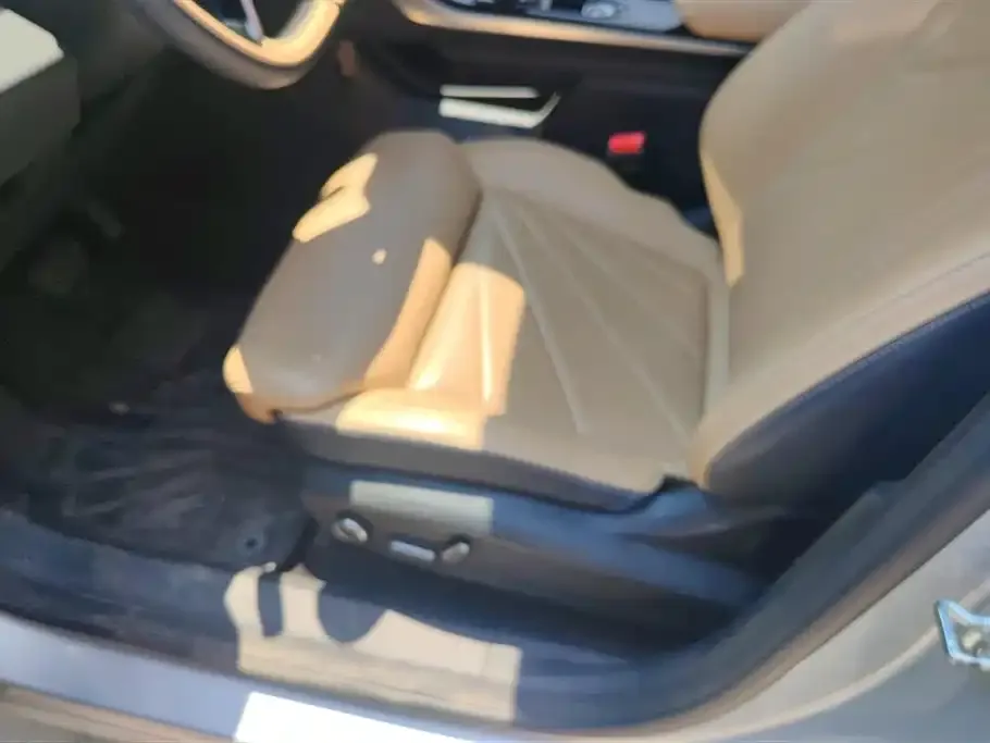 Geely Boyue L 2022 из CN, фото 4