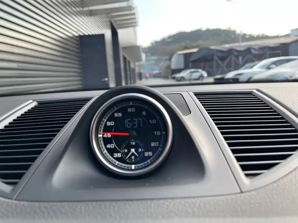 Porsche Macan 2021 из CN, фото 4