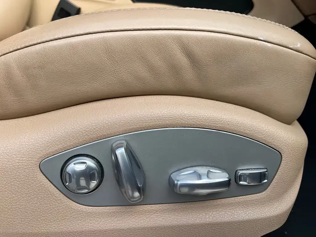 Porsche Macan 2021 из CN, фото 10