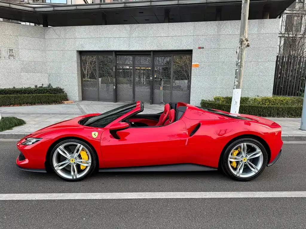 Ferrari 296 2024 из CN, фото 10