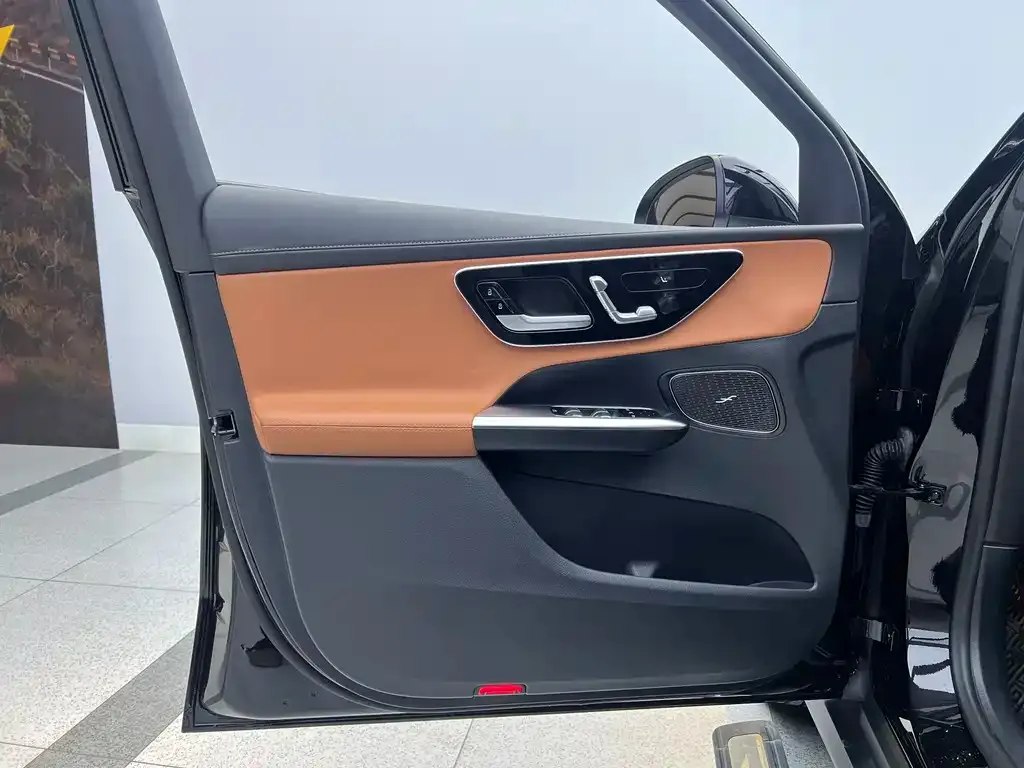 Mercedes-Benz GLC — фото 2