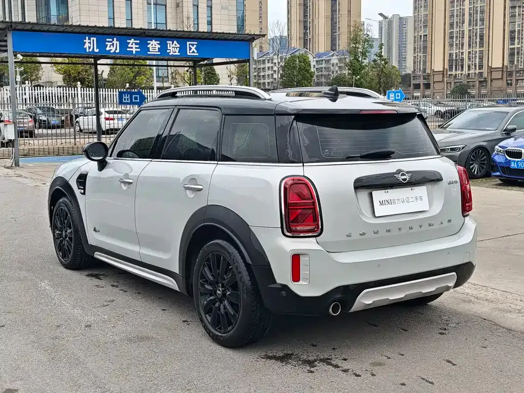MINI Countryman — фото 10