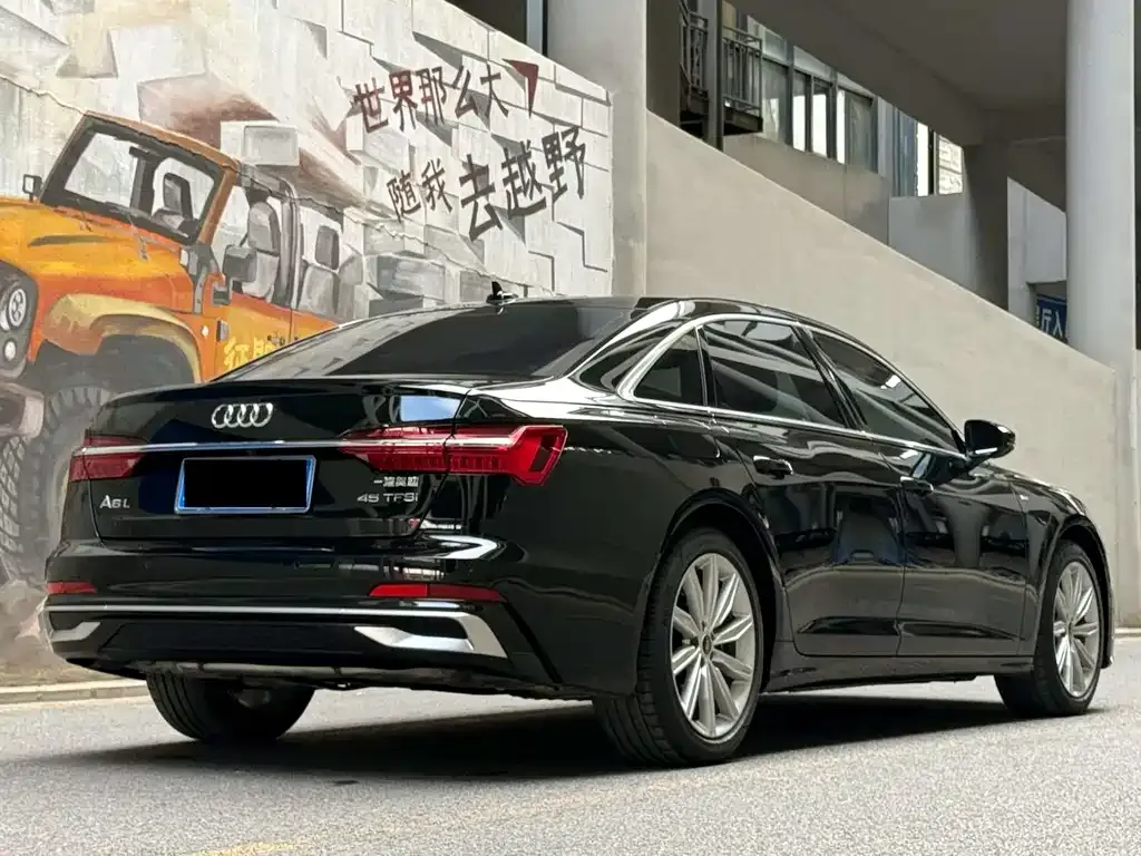Audi A6L — фото 5