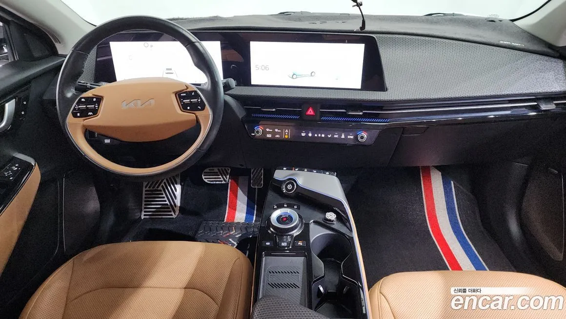 Kia EV6 — фото 10