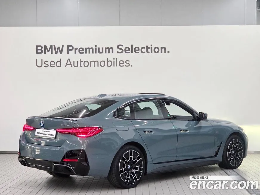 BMW i4 2025 из KR, фото 3