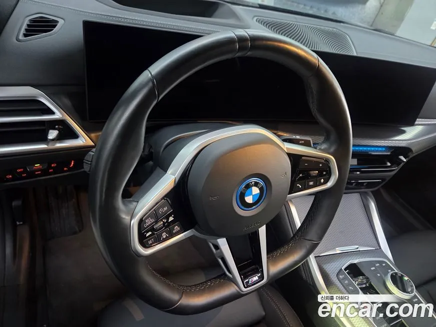 BMW i4 2025 из KR, фото 7