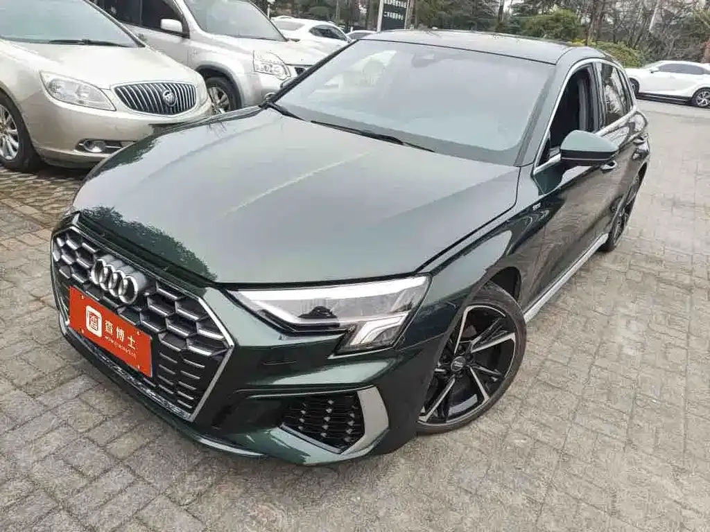 Audi A3 2022 из CN, фото 1
