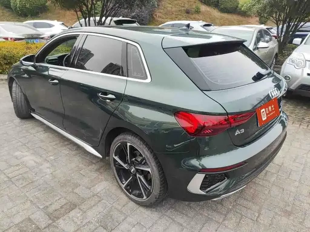 Audi A3 2022 из CN, фото 2